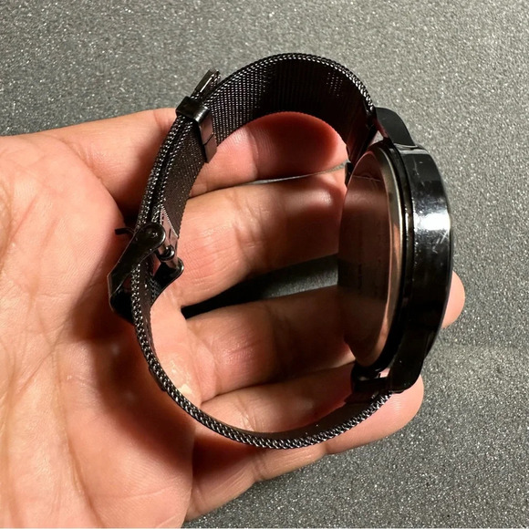 Economicxi mens quartz fashion watch black case strap and dial date just working - Picture 6 of 10